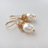 Vintage Perłowe Kolczyki Z Złotymi Nitkami