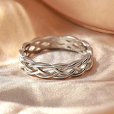 Skręcony Srebrny Woven Band Ring